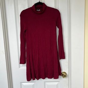 Lulu’s Red, loose turtleneck, no zip, mini dress